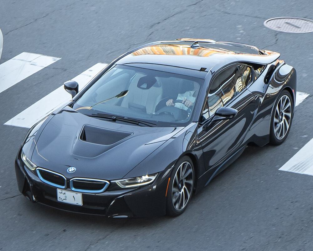 BMW i8
