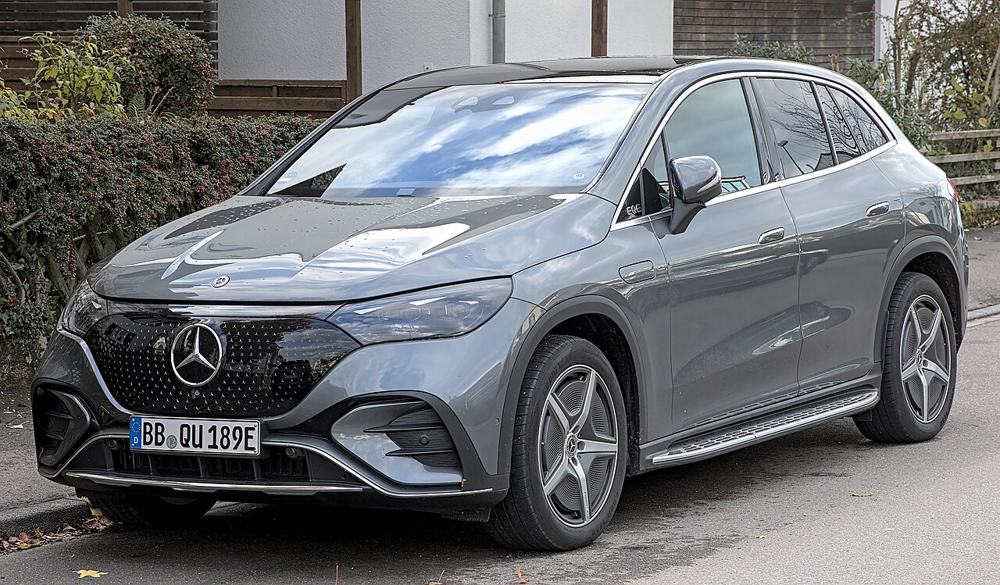 Mercedes-Benz EQE SUV